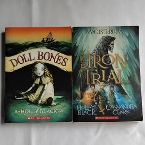 Holly Black Girls/Teen Chapter Books Doll Bones & The Iron Trial YA Fantasy